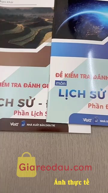 Giảm giá [Mã giảm 20%] Sách Combo 2 cuốn Đề kiểm tra đánh giá năng lực môn Lịch Sử Địa lí Lớp 6 Phần Địa Lí + Phần Lịch Sử. Shop chuẩn bị hàng nhanh , đúng số lượng , sẽ ủng hộ tiếp. Chất. 