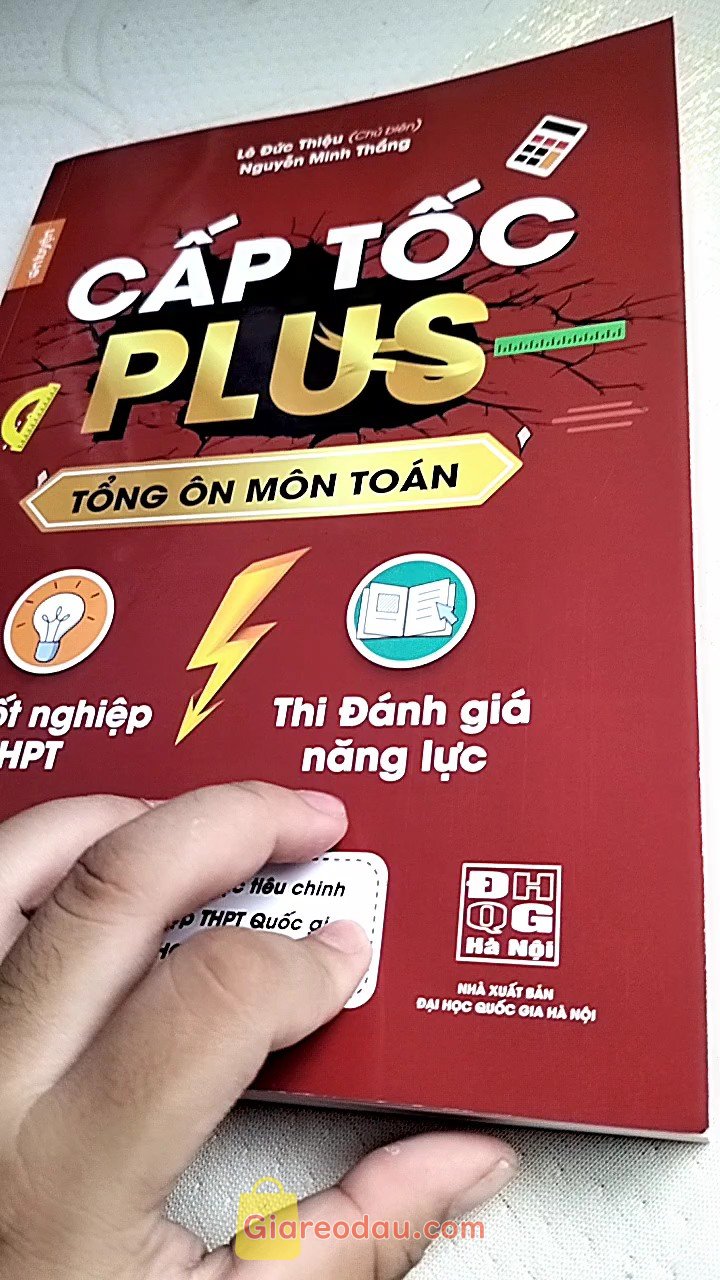 Giảm giá [Mã giảm 50%] Sách Toán 12- Cấp tốc Plus môn Toán - dùng cho 2k6 ôn thi THPT - thi ĐGNL HN - HCM (bản 2023 mới). Ok nha các bạn ui dễ hiểu dễ học nói chung là ngon in ấn đẹp không. 