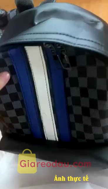 Giảm giá [Mã giảm 44%] Balo 3 Sọc Kẻ Siêu Hot Hàng QC đẹp Size 40 Cho Học Sinh, Sinh Viên để vừa laptop. Màu xinh xỉu luôn ý. Dây khoá kéo gọn gàng, ngăn rộng, đựng đồ. 