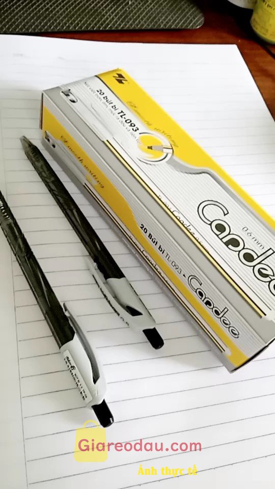 Giảm giá [Mã giảm 20%] Combo 20 Bút bi Thiên Long TL-093 ngòi 0.6mm Bút bi - bút nến cho nét viết êm - thanh mảnh - mực ra đều. Bút viết trơn lắm nha, giao đủ số lượng bút, đc tặng thêm 2 cái. 