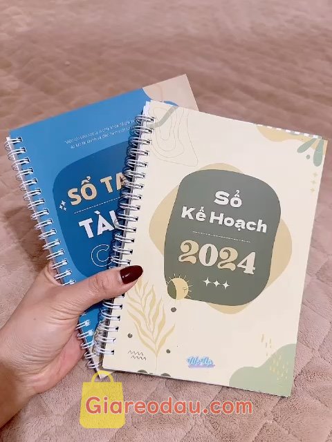 Giảm giá [Mã giảm 28%] Combo 3 Cuốn sổ tay cá nhân: Sách Tự Do Tài Chính  -  Sổ Kế Hoạch 2024 Và Sổ Tay Tài Chính Cá Nhân. Nhận hàng đúng như mô tả . Sách thiết kế bìa cứng , phân chia rõ. 