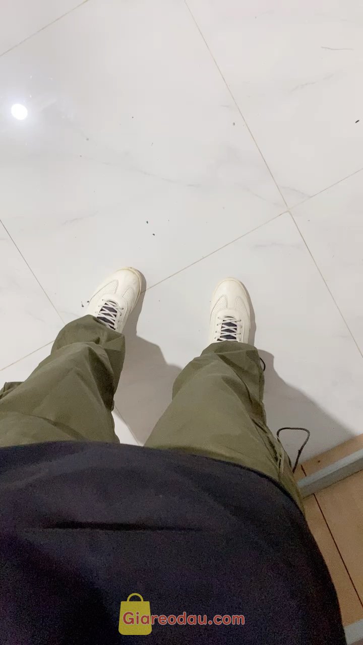 Giảm giá [Mã giảm 80%] Quần Kaki Ống Rộng Túi Hộp Bo Gấu Thời Trang Hàn Quốc Siêu Cá Tính Mã 19. Quần đẹp lắm ạ, với giá tiền này thì quần rất oke, shop giao. 