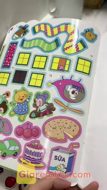 Giảm giá [Mã giảm 20%] Sách bóc dán hình thông minh phát triển khả năng tư duy toán học cho bé 2-3 tuổi (Bộ 6 quyển). Sách đẹp, màu sắc sinh động sặc sỡ. Dạng sách này các bé rất. 