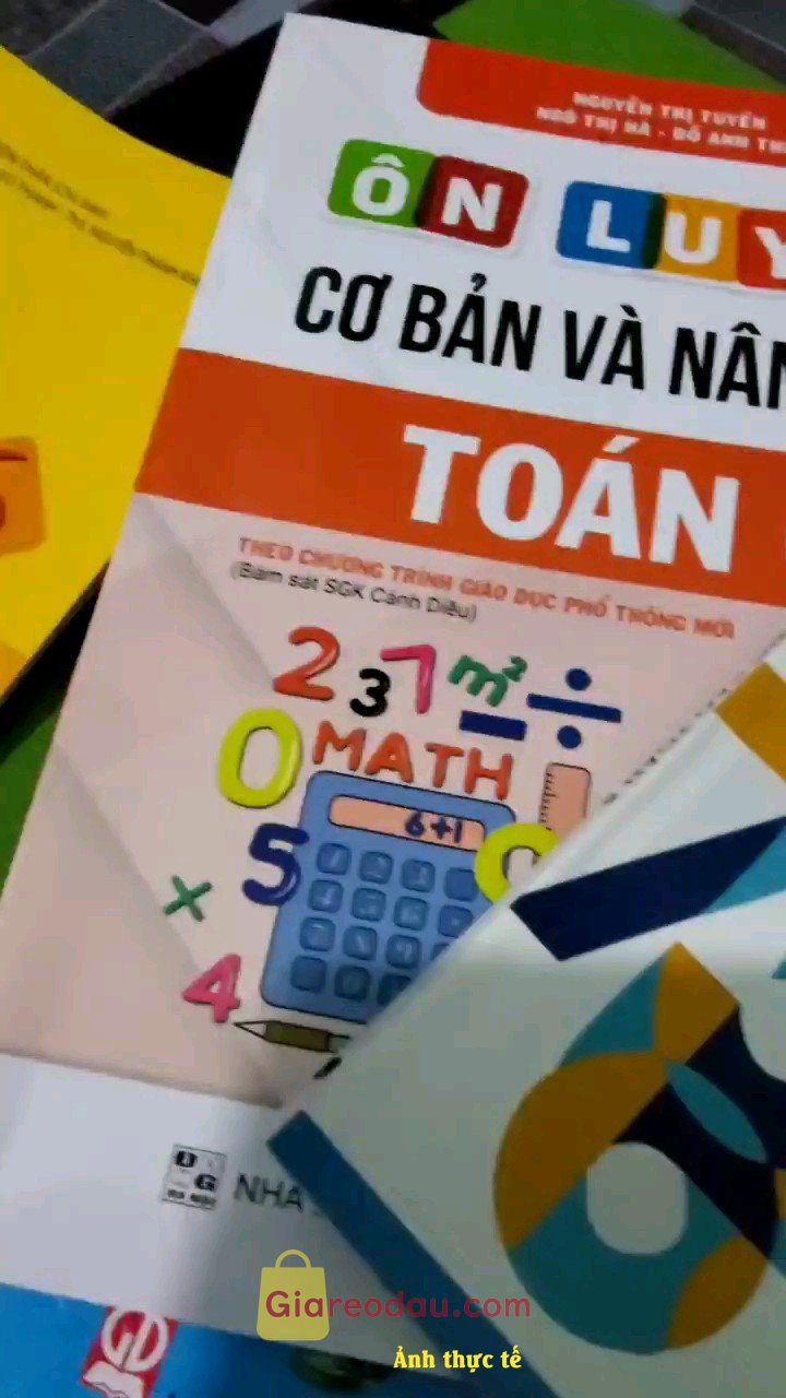 Giảm giá [Mã giảm 20%] Sách 500 Bài tập Cơ bản và nâng cao Toán 7 (Đánh giá và phát triển năng lực Toán ). Nhiều bài tập cơ bản và nâng cao đi theo thứ tự từ dạng đến. 