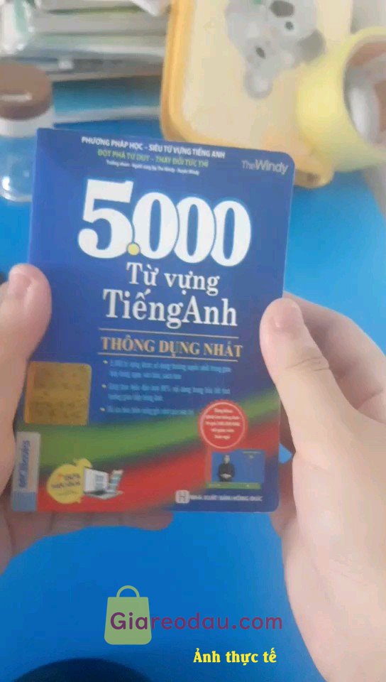 Giảm giá [Mã giảm 28%] Sách 5000 Từ Vựng Tiếng Anh Thông Dụng Nhất. Đúng 5000 từ vựng , giống trên app, giao hàng nhanh , có quét mã xem. 