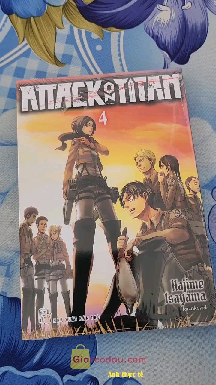 Giảm giá [Mã giảm 10%] Sách Attack On Titan 04 (NXB Trẻ). Truyện chất lượng tốt, nội dung hay, xứng đáng mua sưu tầm. Shop. 