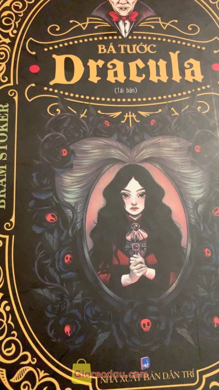 Giảm giá Sách - Bá tước Dracula (bìa cứng) Tặng Kèm Bookmark. Sách đẹp lắm mn ơi in rất rõ nét. Nhưng mk mua k đúng chủ đề cần. 