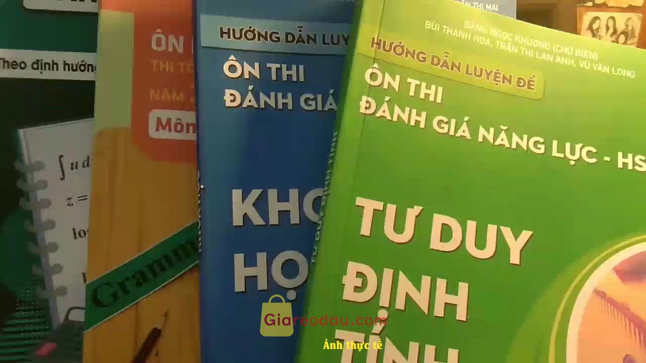 Giảm giá Sách Bộ đề tư duy định lượng đánh giá năng lực (ĐHQGHN 2023 ). Sách xịn đẹp giao hàng nhanh bảo quản tốt 👍👍👍👍👍. Mn nên. 