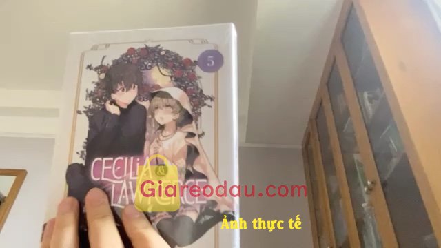 Giảm giá [Mã giảm 5%] Sách Bộ Sách Cecilia & Lawrence - Tập 5 + Tập 6 (Bộ 2 Tập) - Tặng Kèm Clear Card. Có đầy đủ màng bọc bảo vệ. Giao hàng nhanh. Đóng cẩn thận. Bảo. 