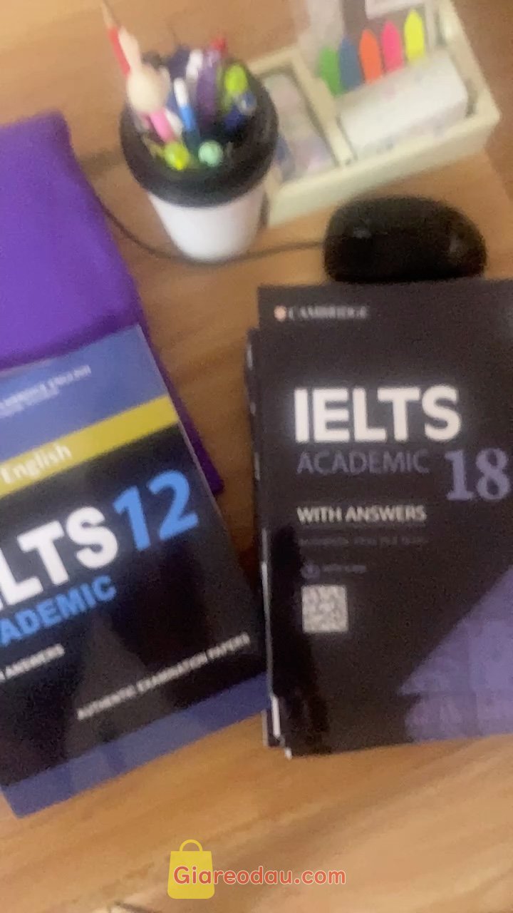 Giảm giá [Mã giảm 39%] Sách Cambridge IELTS Academic Combo 10 -18 - Ôn Luyện Thi IELTS Tặng Kèm Audio. Đã nhận dc hàng đủ bộ sách mới đẹp đúng bộ mình cần shipper. 