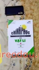 Giảm giá [Mã giảm 32%] Sách Chinh Phục Kì Thi Vào 10 Chuyên Môn Vật Lí. Sách rất hay và thú vị, nhìu hình ảnh và màu sắc làm mn thấy hứng. 
