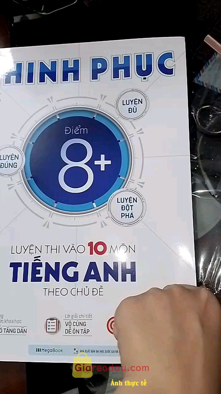 Giảm giá [Mã giảm 25%] Sách Chinh phục luyện thi vào 10 môn Tiếng Anh theo chủ đề. Sách này khá hữu ích cho nhg b lp 9 và ôn luyện đề ngữ pháp ,vv.. 