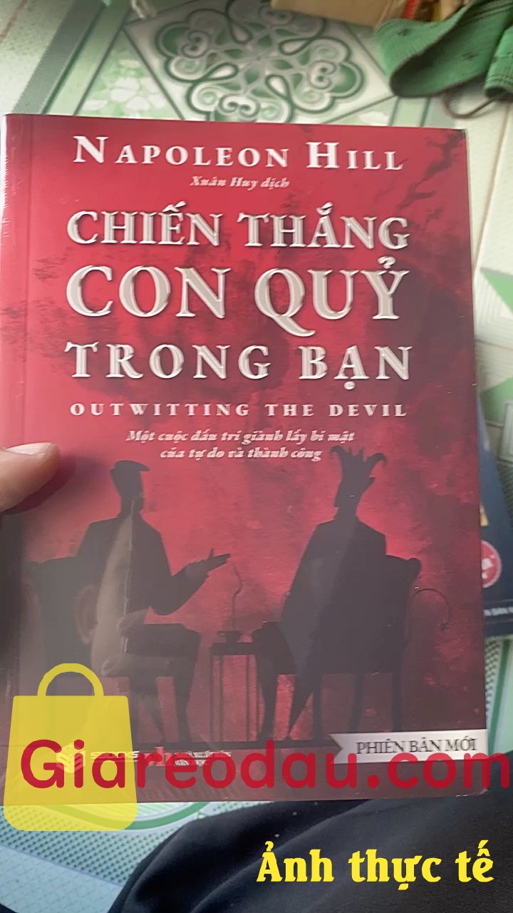 Giảm giá [Mã giảm 34%] Sách: Combo 2 Cuốn Nghĩ Giàu Làm Giàu + Chiến Thắng Con Quỷ Trong Bạn (Napoleon Hill) SBOOKS. Đóng gói hàng hóa, vận chuyển nhanh, cám ơn shop nhiều nha. mua hộ. 