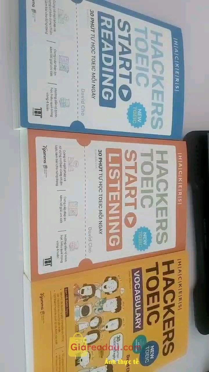 Giảm giá [Mã giảm 25%] Sách Combo Hackers Toeic: Start Listening + Start Reading + Toeic Vocabulary. Sách có lộ trình học rõ ràng, dễ hiểu, dành cho người không quá. 