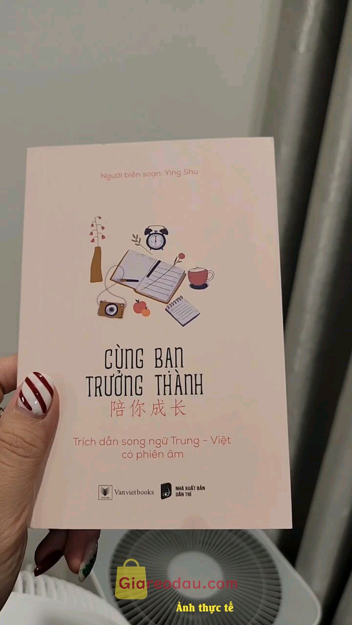 Giảm giá [Mã giảm 22%] Sách Cùng Bạn Trưởng Thành. Mình có theo dõi Yingshu trên insta nên thấy ra sách là mua ngay hiiii sách. 
