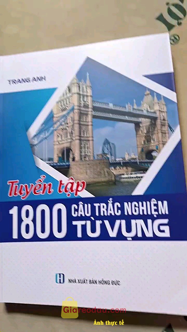 Giảm giá [Mã giảm 7%] Sách học tiếng anh cô Trang Anh - tuyển tập 1800 câu trắc nghiệm từ vựng thpt.. Sách chưa rất nhiều từ vựng và cấu trúc ngữ pháp hay.. Giao hàng. 