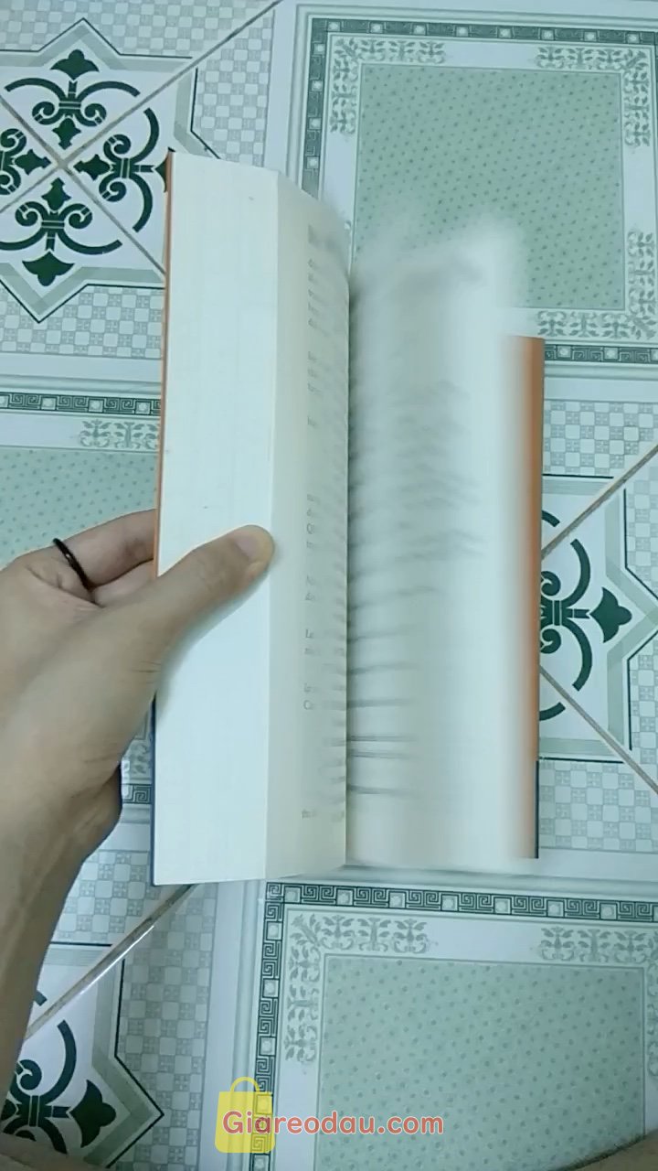 Giảm giá Sách - Hư từ Tiếng Việt trên các bình diện Ngữ nghĩa,  Ngữ pháp,  Ngữ dụng. Do sách xuất bản đã lâu nên bìa trông hơi cũ tí ạ. Cảm ơn shop. 