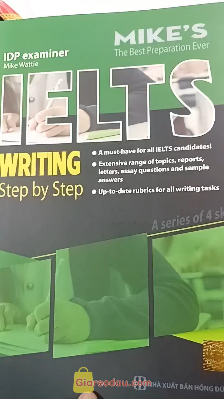 Giảm giá [Mã giảm 28%] Sách IELTS Writing Step By Step - Dành Cho Người Luyện Thi IELTS. Bìa sách cứng, màu đẹp, láng o toẹt dzoi. Nội dung chi tiết, sách. 