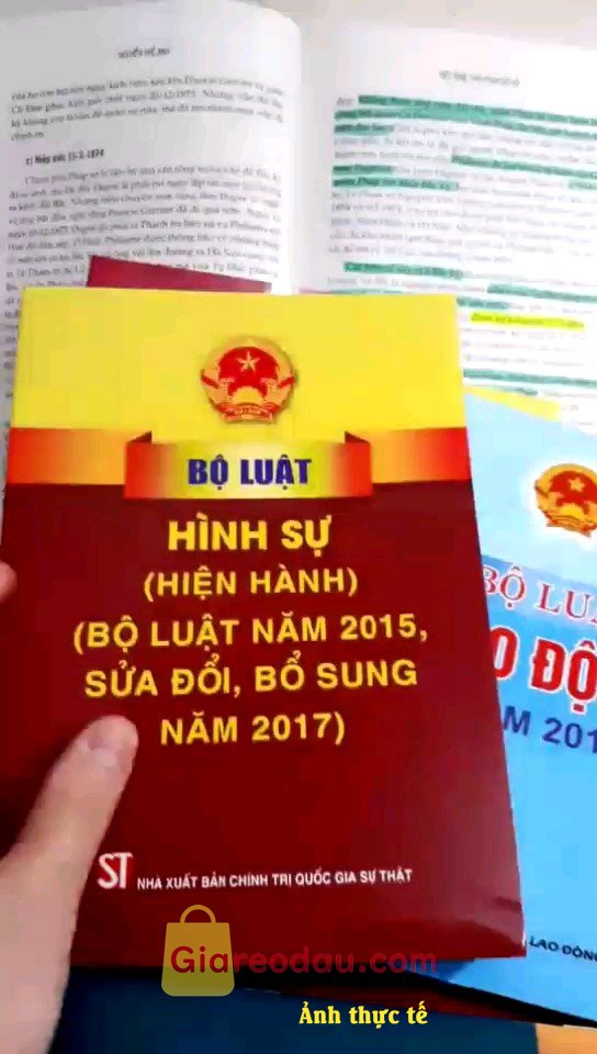 Giảm giá [Mã giảm 37%] Sách Luật đất đai (NXB Lao động). Sách mới tinh, cứng cáp, in ấn đẹp. Văn bản cập nhật (hợp nhất),. 