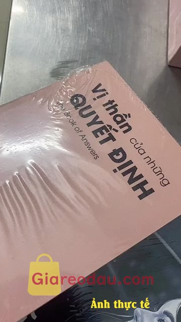 Giảm giá [Mã giảm 25%] Sách Sách Một Đời Được Mất (Bìa Mềm). giao siêu thần tốc mới đặt 1h chiều 5h chiều cùng ngày đã giao. 