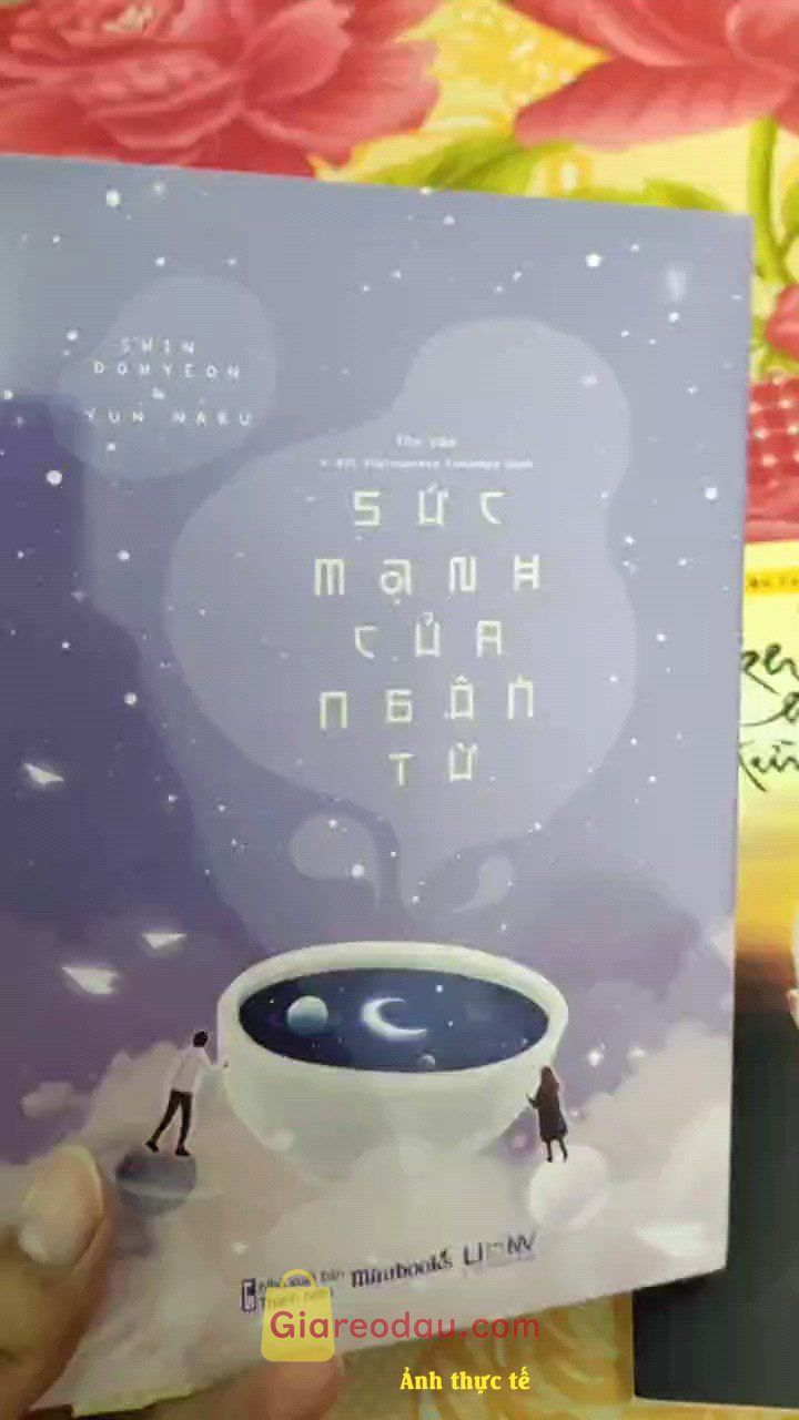 Giảm giá [Mã giảm 20%] Sách SaiGon Books Không Diệt Không Sinh Đừng Sợ Hãi. Sách rất là đẹp nha, shop gói hàng kỹ mà giao lại nhanh nên ưng lắm. 