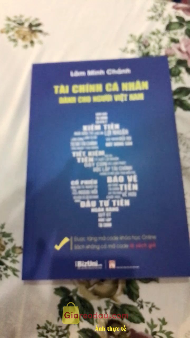 Giảm giá [Mã giảm 30%] Sách Tài Chính Cá Nhân Dành Cho Người Việt Nam (Tái Bản 2023). Hình ảnh k liên quan tới sản phẩm. Sách đc giao rất nhanh . Bọc khá. 