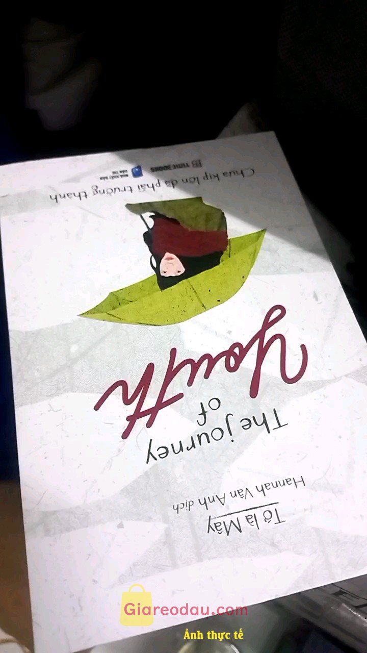 Giảm giá [Mã giảm 25%] Sách The Journey Of Youth - Chưa Kịp Lớn Đã Phải Trưởng Thành (Song Ngữ Anh - Việt) (Tái Bản 2023). đóng gói kỹ, giao hàng khá là nhanh chóng, nma sản phẩm sài tốt,.. 