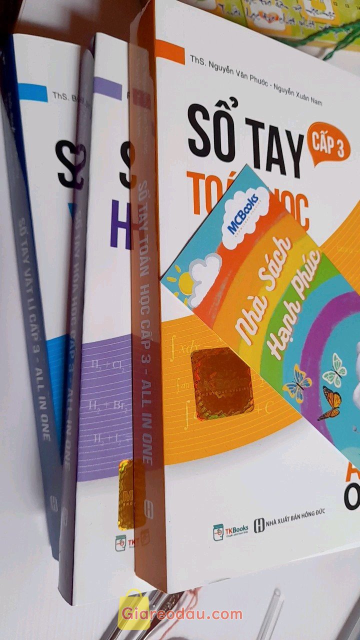 Giảm giá [Mã giảm 40%] Sách Trọn bộ Sổ tay Toán học + Vật lý + Hóa học + Ngữ văn + Tiếng Anh Cấp 3 - All In One ( khối A0, A1, C1, C2, D1 ). Tốt, trình bày nội dung dễ hiểu, mua được lúc shop giảm giá mạnh. 
