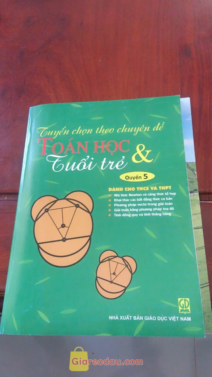 Giảm giá Sách - Tuyển chọn theo chuyên đề Toán Học & Tuổi Trẻ - Quyển 5 (Dành cho THCS và THPT). Đã nhận được sách, shop giao hàng nhanh, nội dung sách đáng để. 