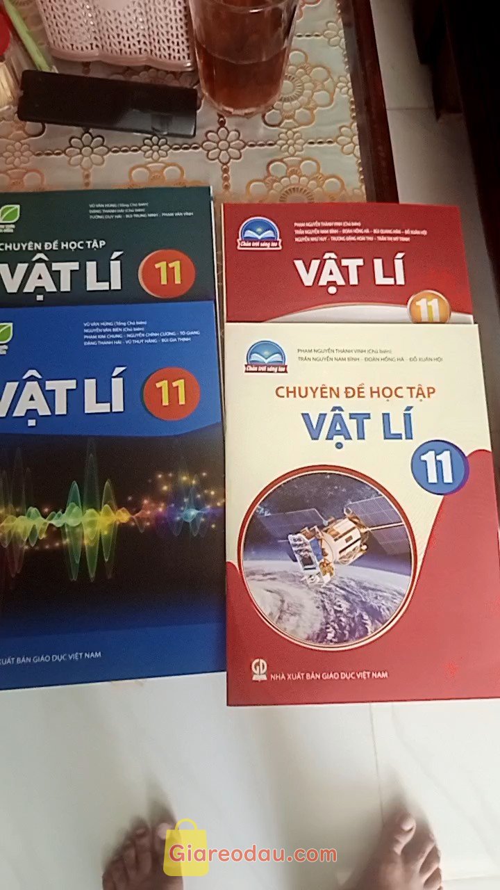 Giảm giá SGK Chuyên đề học tập Vật lí 11 - Chân trời sáng tạo. Chốt đơn hàng nhanh. Đóng gói cẩn thận. Hàng mới hoàn toàn. Giao. 