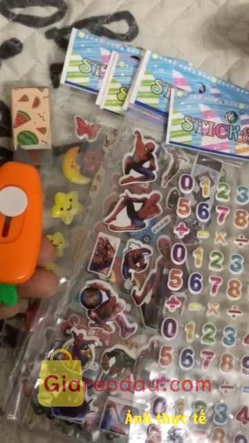 Giảm giá [Mã giảm 47%] Sticker trang trí 3D nổi hình dán sổ sách - điện thoại - giá kệ quà tặng dành cho bé - chống thấm nước nhiều hình đa dạng. Hình dán xịn nha. Bám khá chắc. Dạng hình lồi cộm lên bé nhà mình. 