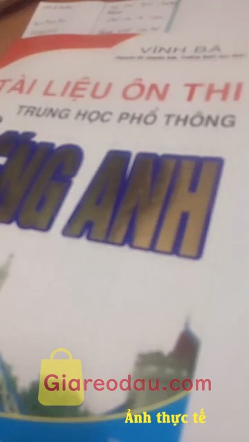 Giảm giá [Mã giảm 35%] Sách Tài Liệu Ôn Thi THPT Môn Tiếng Anh. Sách đẹp lắm, có rấy nhiều câu hỏi hay cho hs làm, nói chung là. 