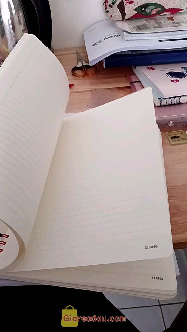 Giảm giá [Mã giảm 36%] Vở lò xo 2 đầu viết thoáng 120-200 trang kẻ ngang - caro 6x6mm nét đứt B5 Klong full mẫu [Tổng hợp]. Sổ Klong thì chất lượng miễn bàn. Giấy dày dặn, bìa cứng. Nói. 